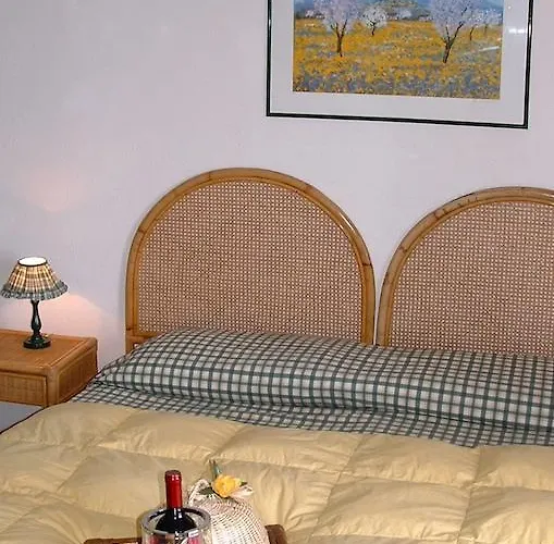 La Riserva Montebello Farm stay Bolsena